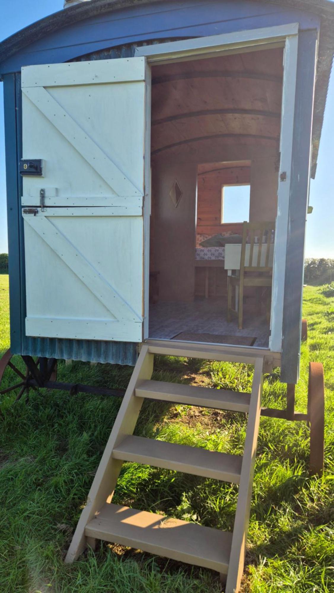 Coast Path Camping Saint Ishmaels  Exterior photo